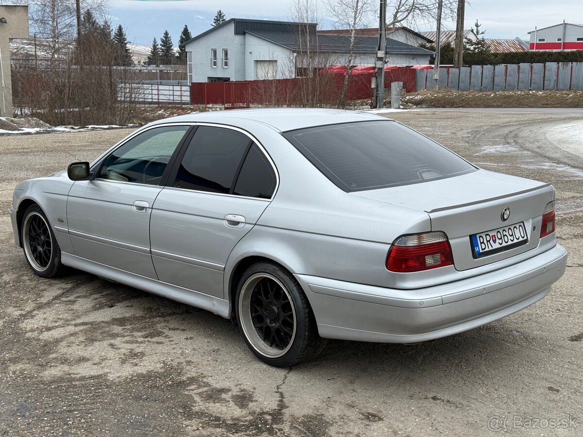 Bmw e39 - 4