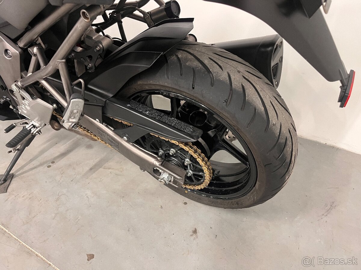 Kawasaki versys 1000