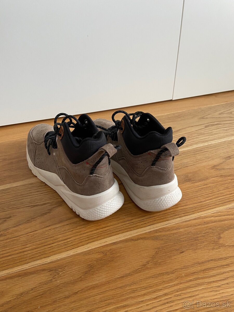 pánske členkové zimné topánky 44. Zn. NorthStar - 4