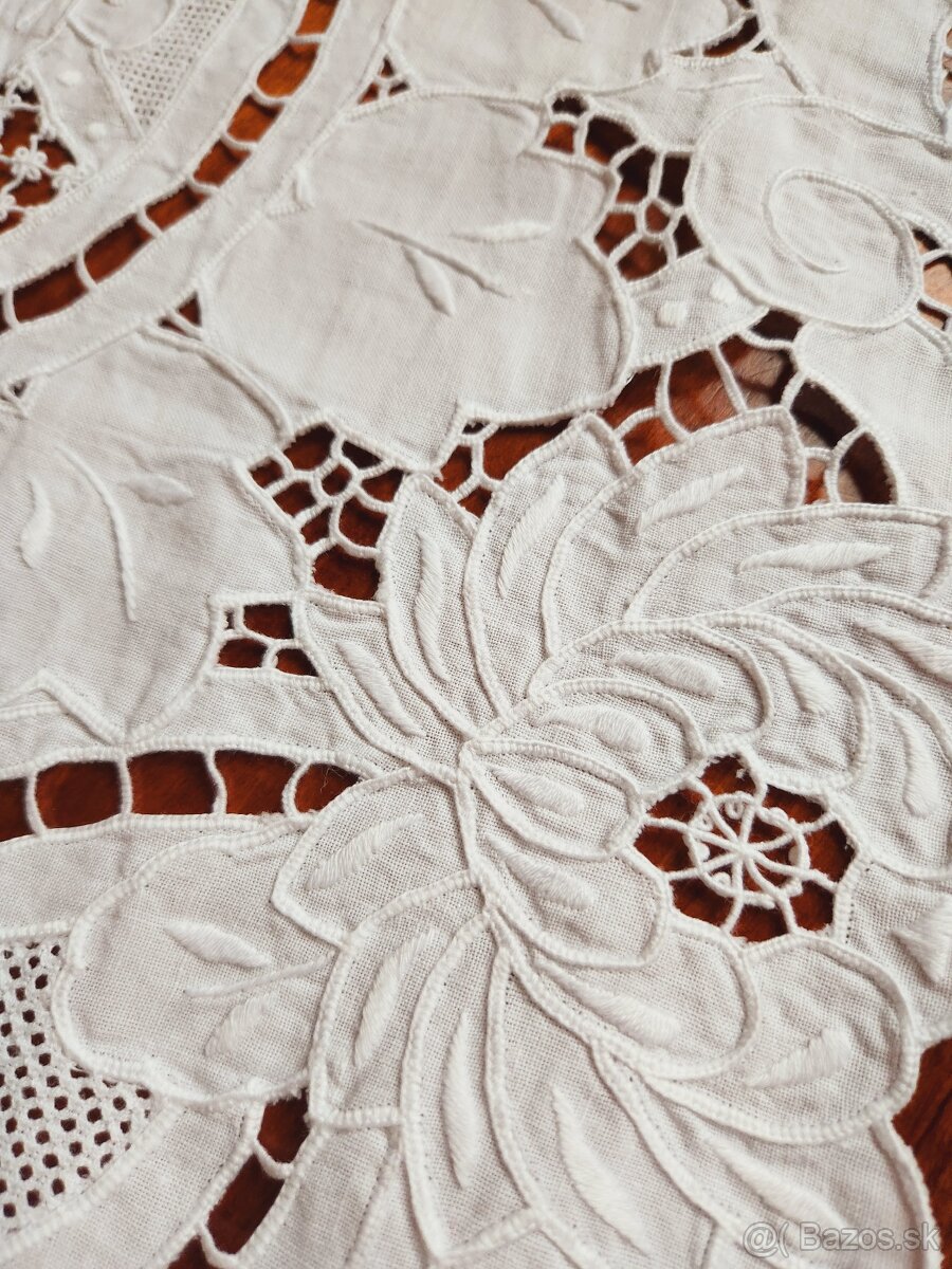 Skvost - nádherná bielučká rischelieu štóla 40x100 - 4