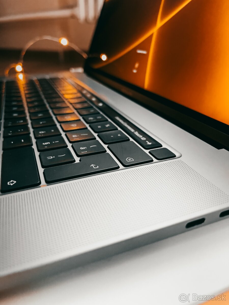 Predám Apple MacBook Pro 16, i9, 16GB, 1TB - 4