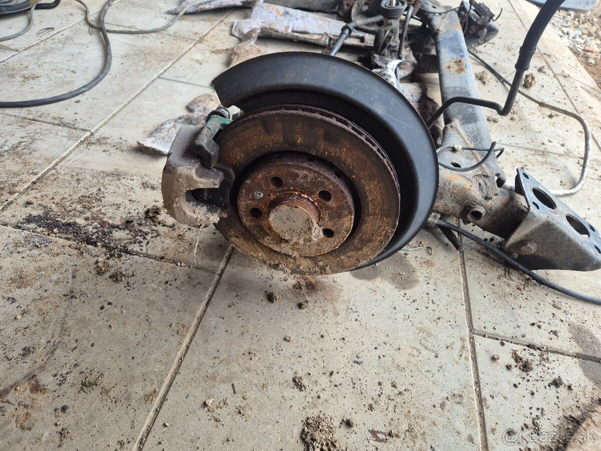 Predám náhradné diely na Škoda Octavia I 1 RS 1.8T 132kw AUQ - 4