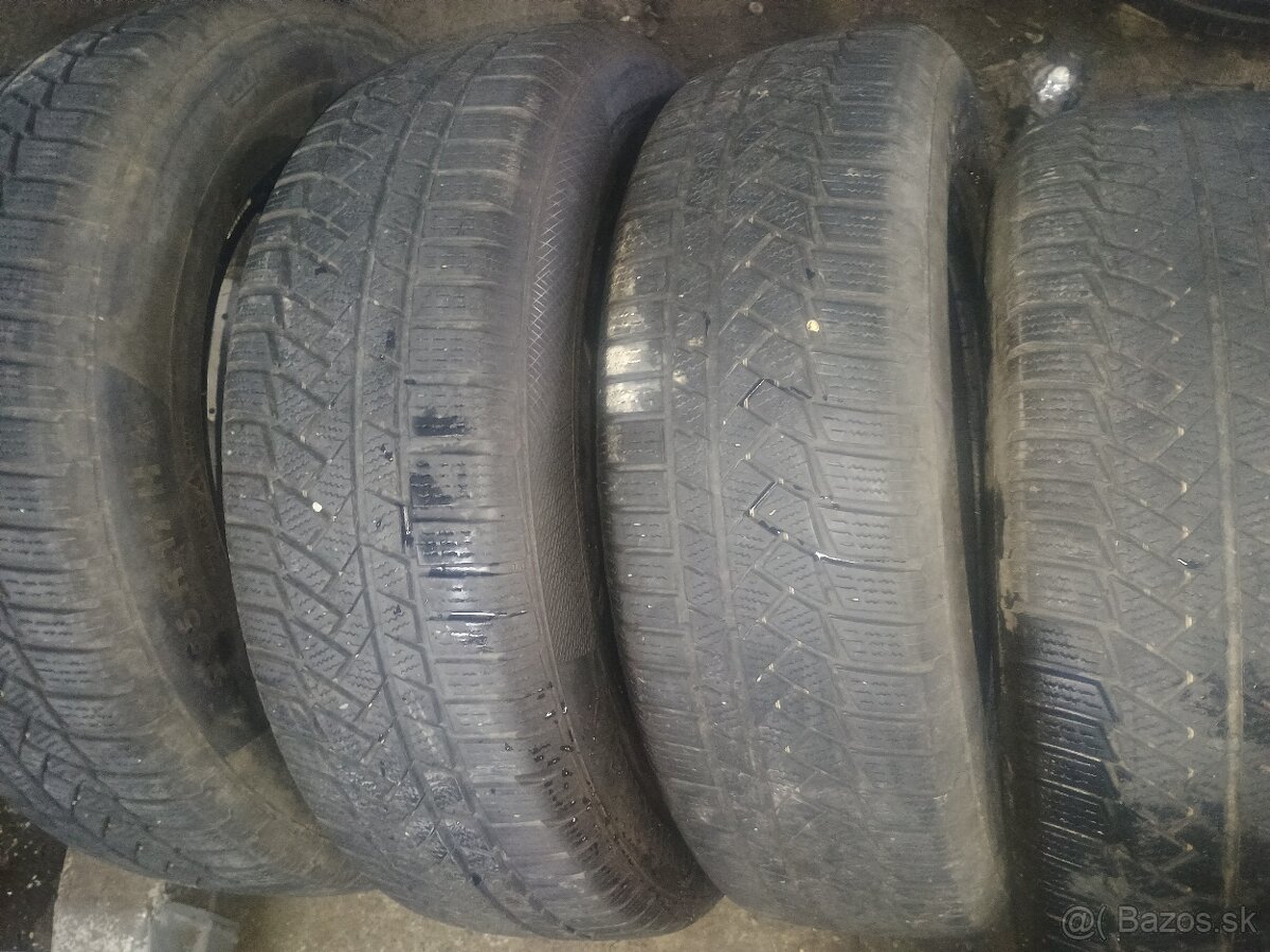 Continental 215/65R17H - 4
