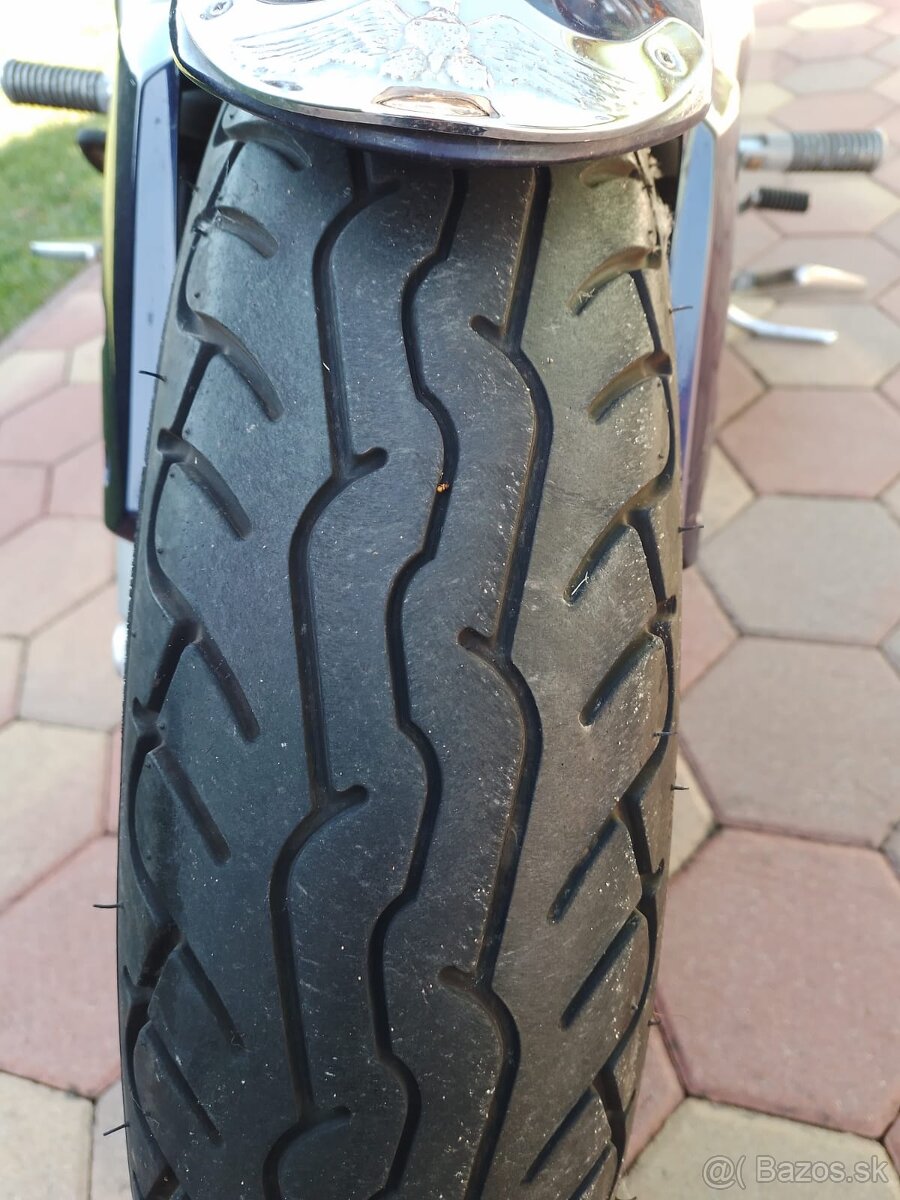 Suzuki INTRUDER 800 - 4