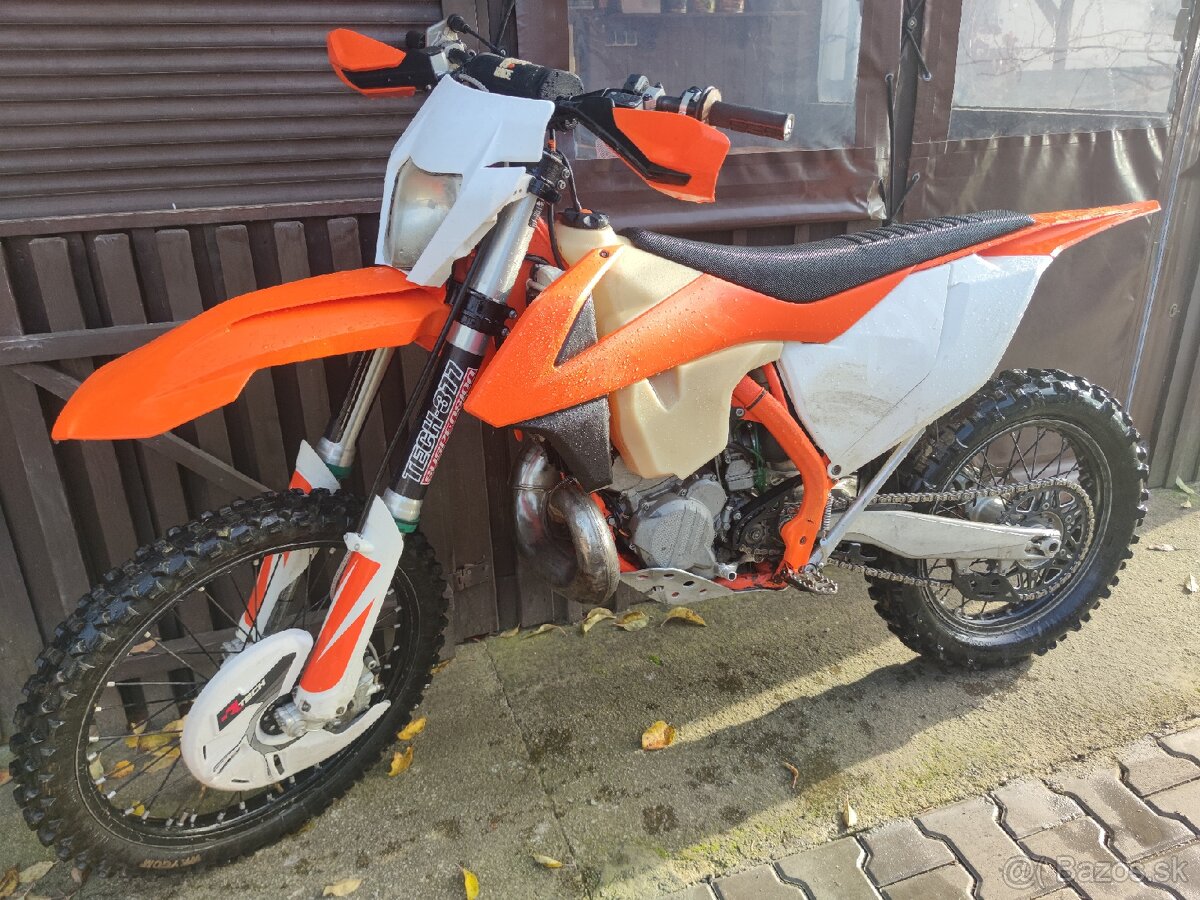 Predam ktm xc 300 2018