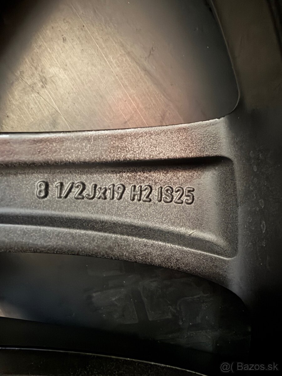 #37 Elektróny originál BMW r19 - 4