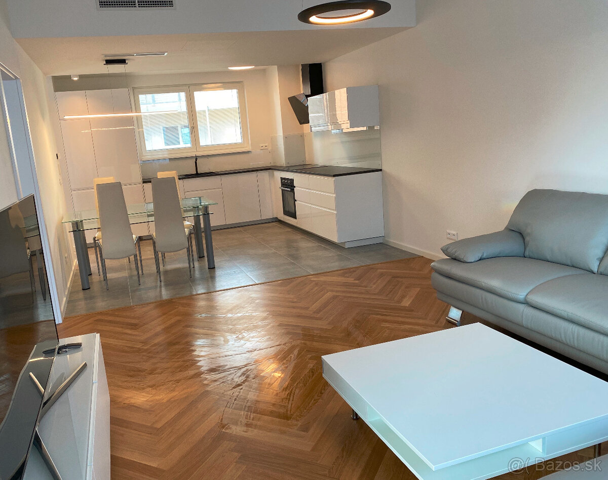 VOĽNÝIba u nás 2i BEZRUČOVA RESIDENCE,balkón,loggia,garáž. - 4