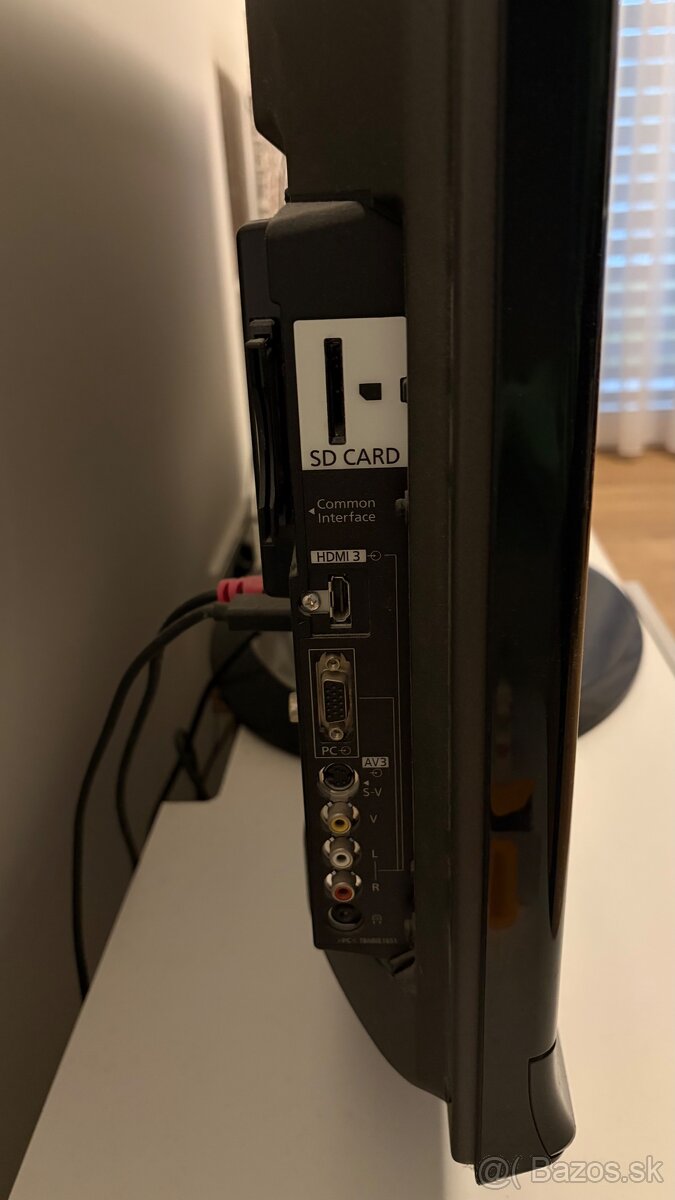 50" Panasonic VIERA TX P50G10E - 4