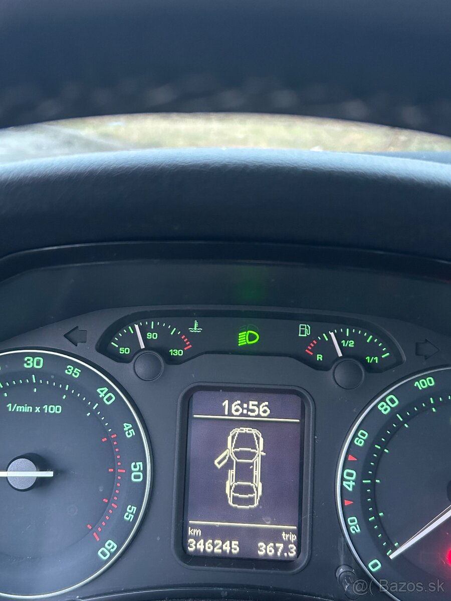 Predam Škoda Octavia 2 - 4