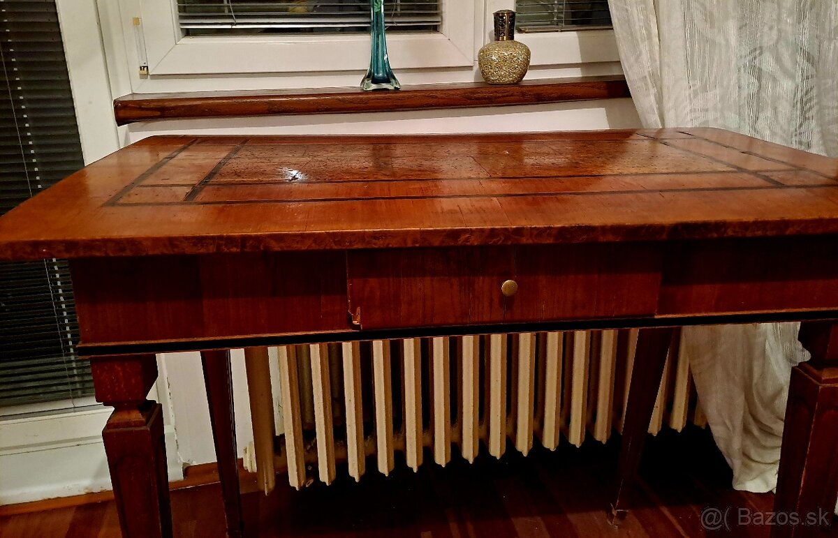 Starozitny stol - 4