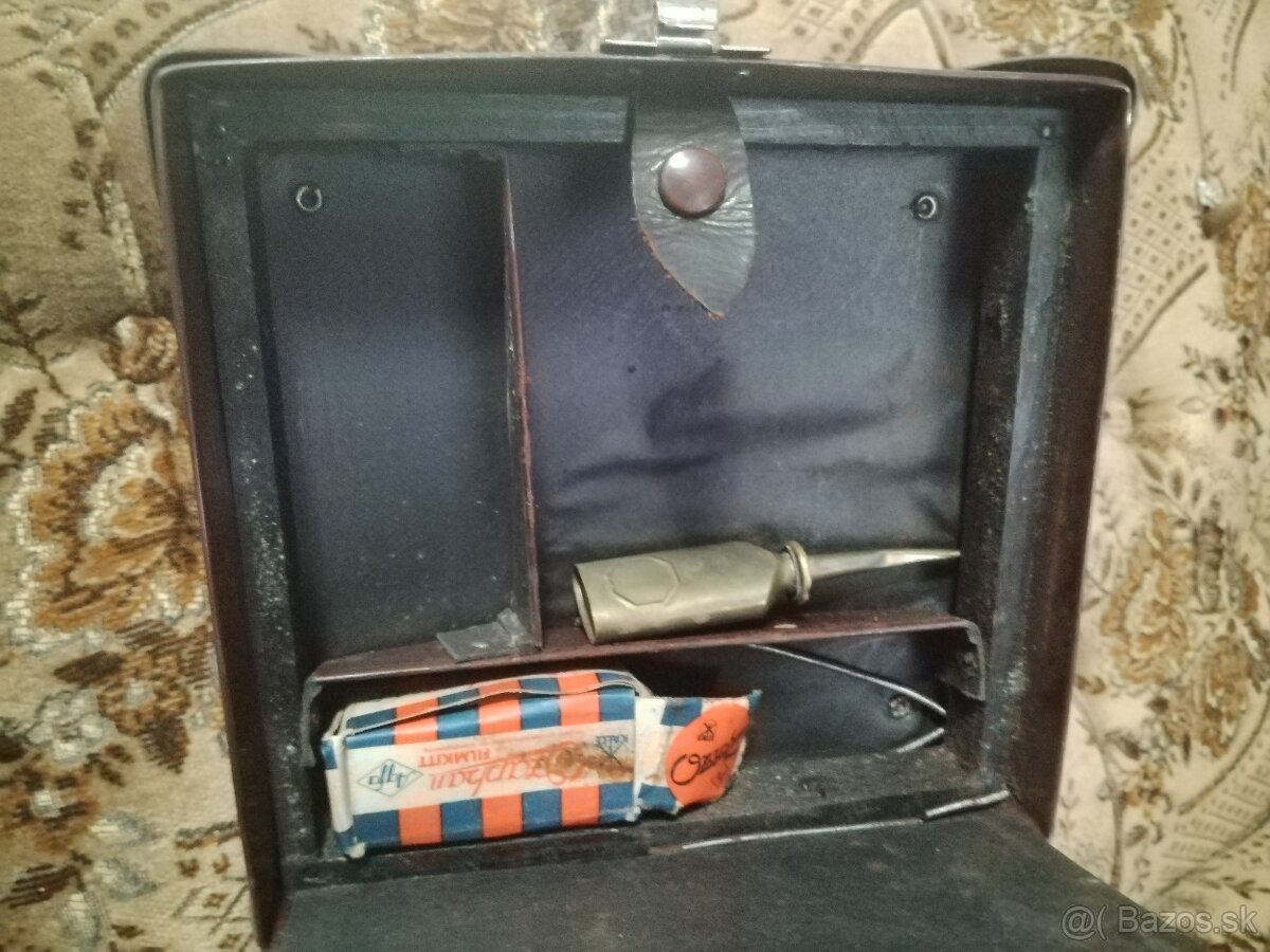 Kufrík AGFA - 4