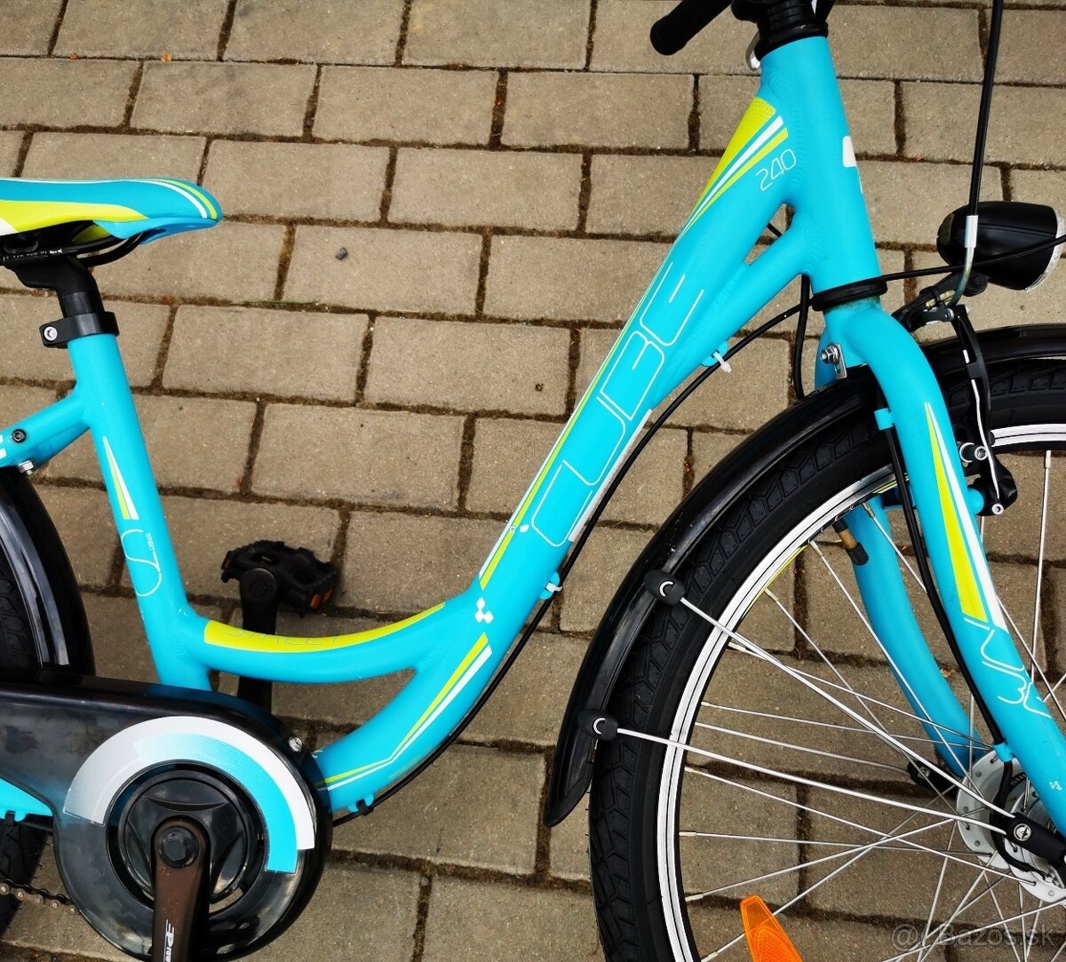 Na predaj junior bicykel CUBE 24 - 4