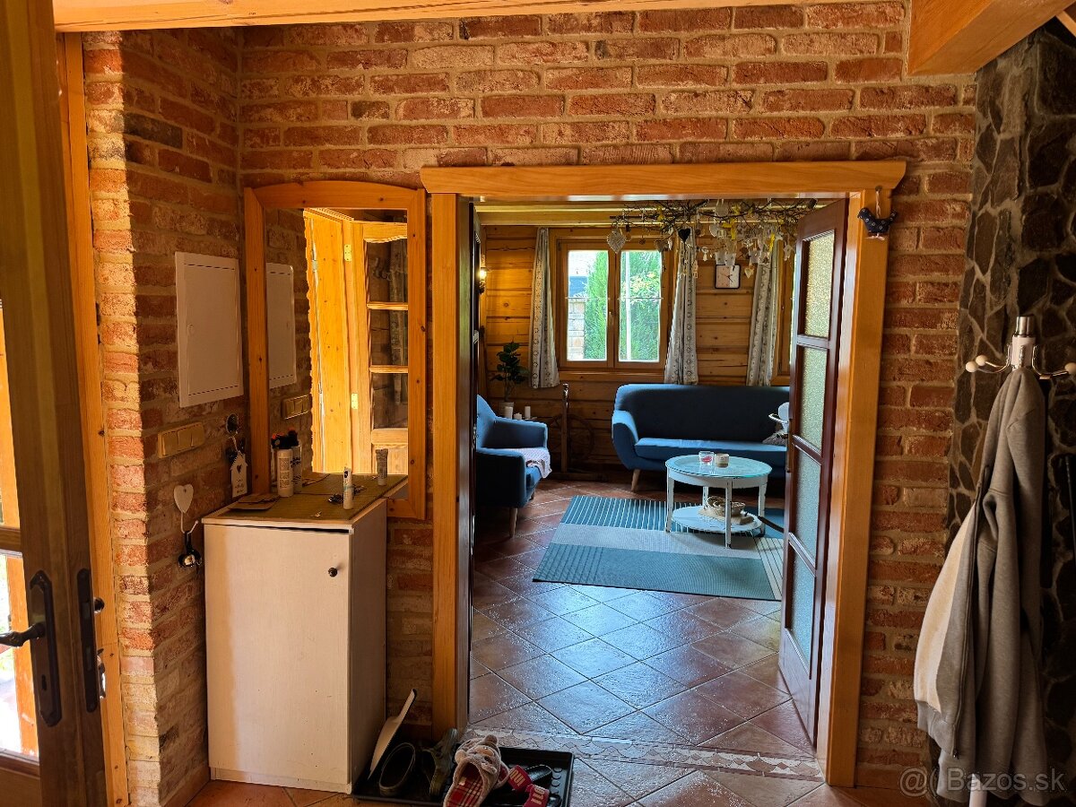 Kompletne zrekonštruovaná chalupa -Vrícko - 4