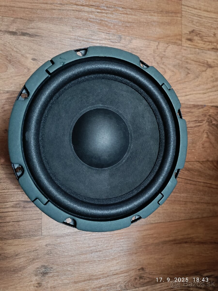 200mm SUBWOOFER JBL...100w RMS 4ohm - 4