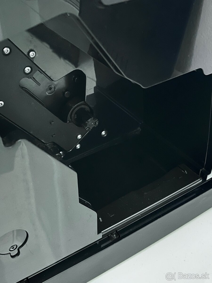 Kávovar Nivona 680 po Profi Repase a Čistení - 4