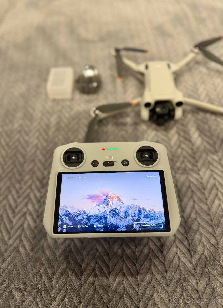 DJI Mini 3 pro (RC), Fly More Combo - 4