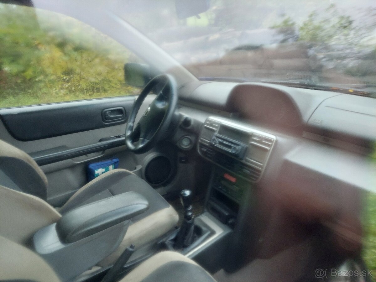 X-trail t30 2.2dci 84kw - 4