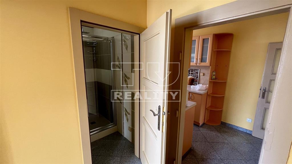 Budova v centre na prenájom, Martin - 4