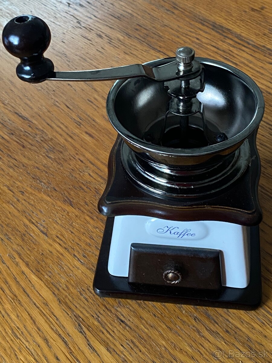 Retro mlynček na kávu - 4