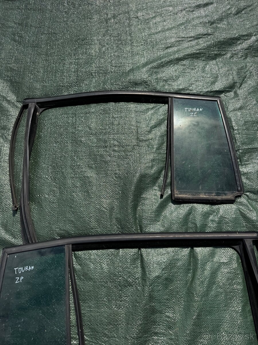 Zadné pevné okno ľavé a pravé Touran - 4