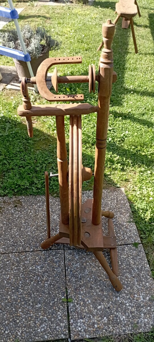 Starý drevený kolovrátok - 4