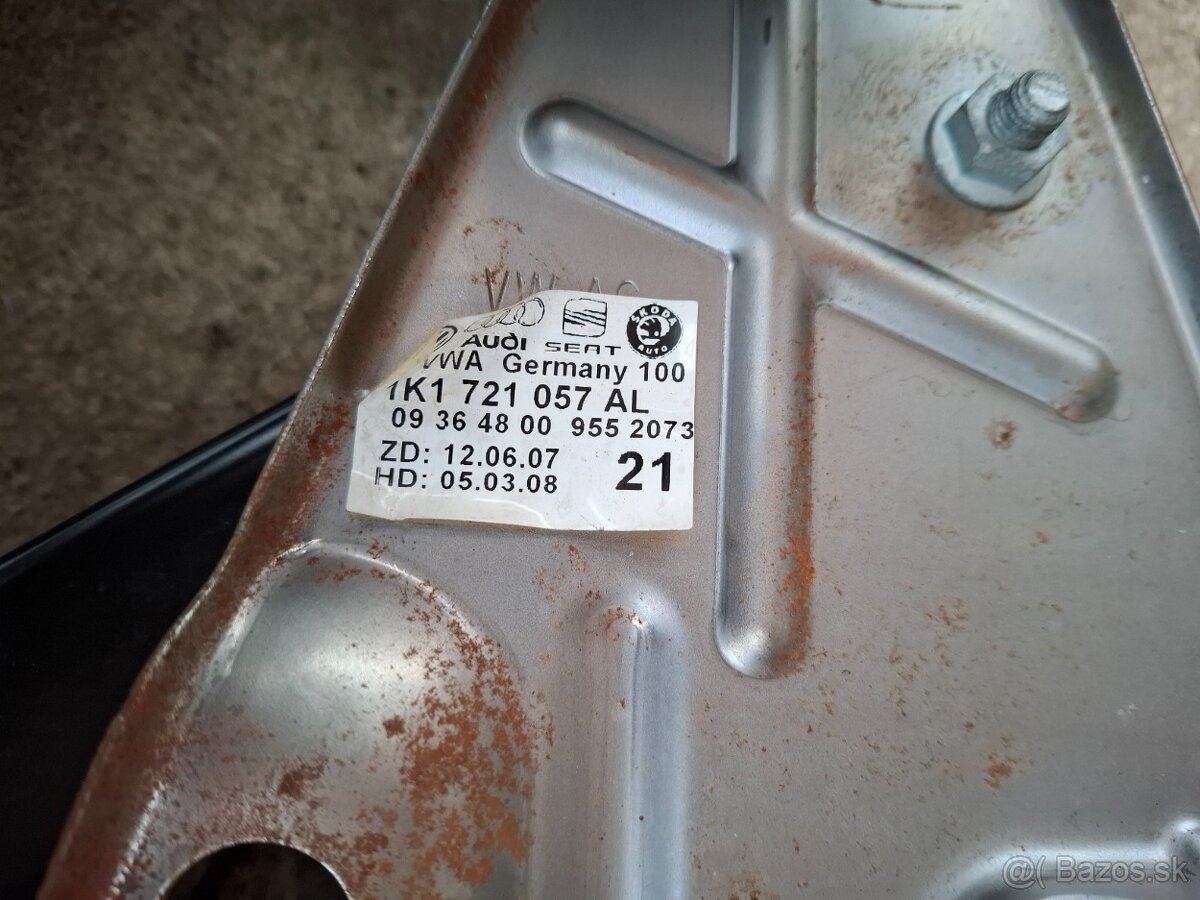 Palubovka VW Passat B6 - 4