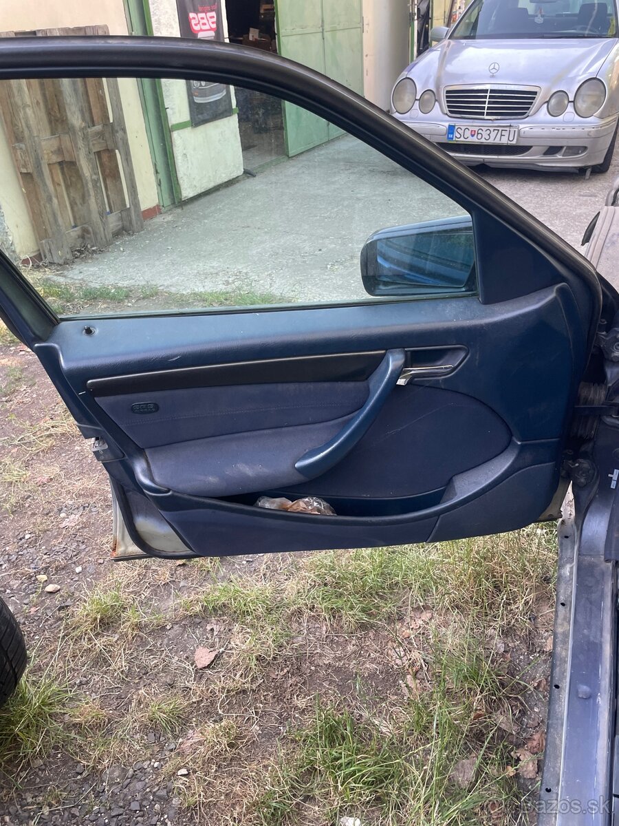 Lacno rozpredam w202 - 4