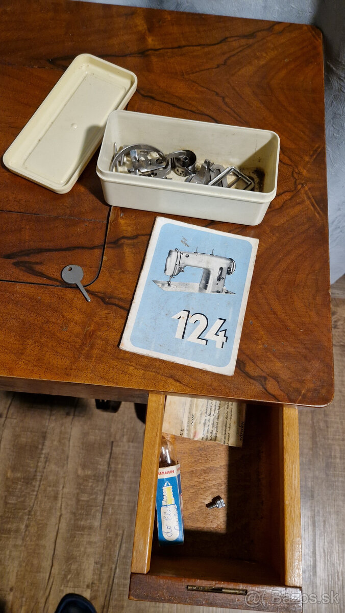 Šijací stroj Minerva 124 - 4