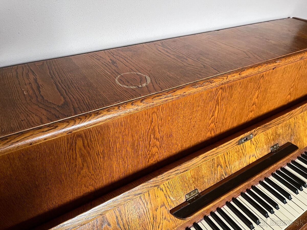 Predám starožitný klavír - 4