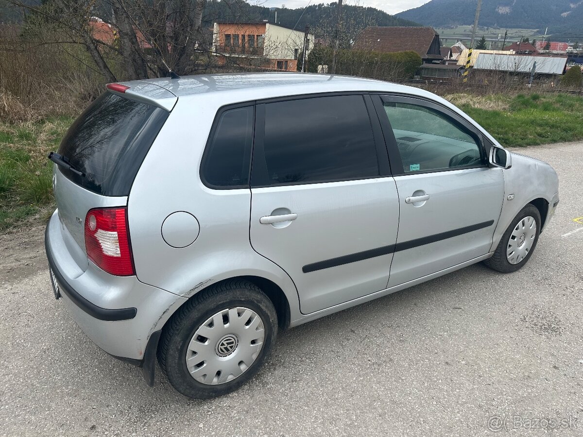 Volkswagen Polo - Benzín / 47kW - 4