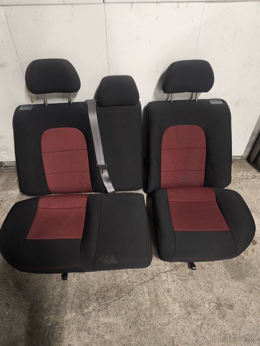Predám sedadlá seat leon - 4