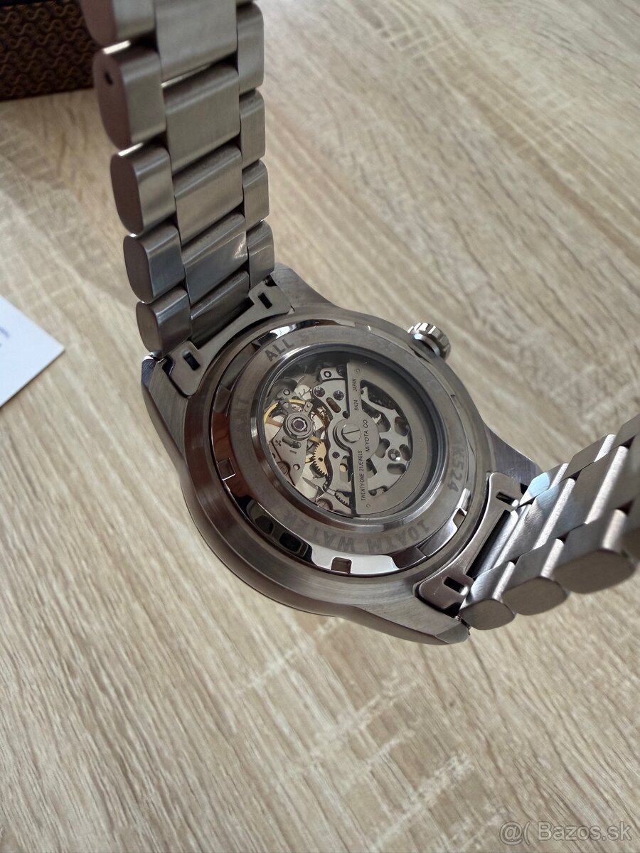 Legend 3K524B - 4