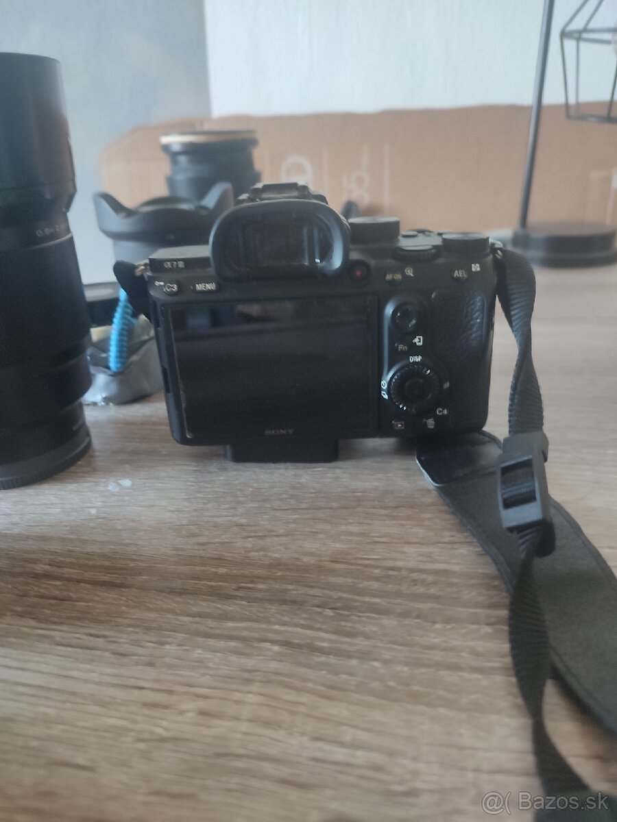 Sony a7 iii - 4