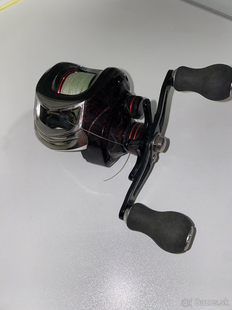 Baitcastova udica a multiplikator - 4