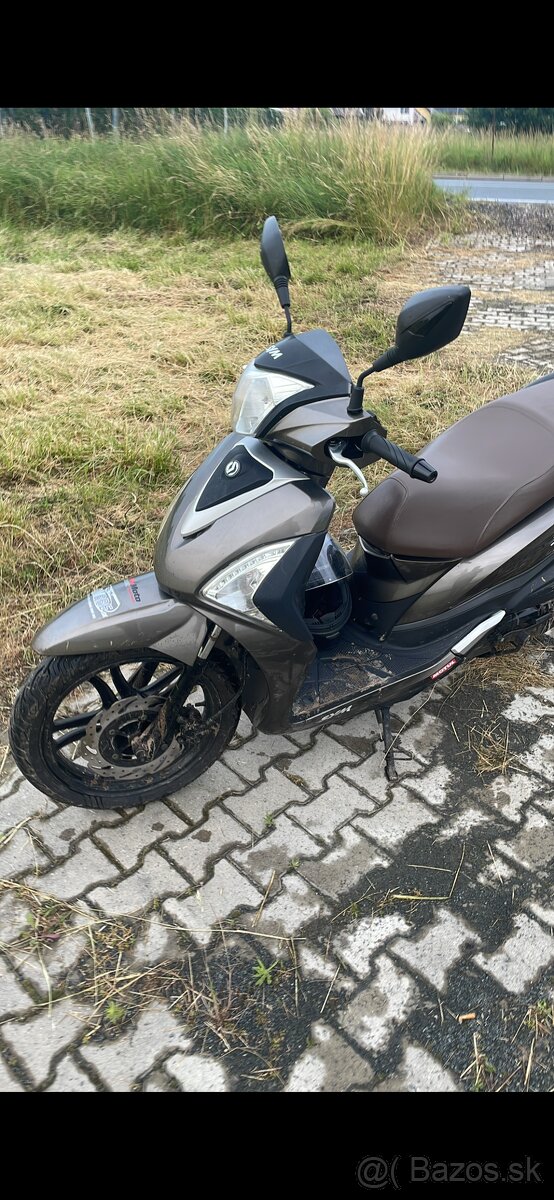 Sym Symphony 125 ST - 4