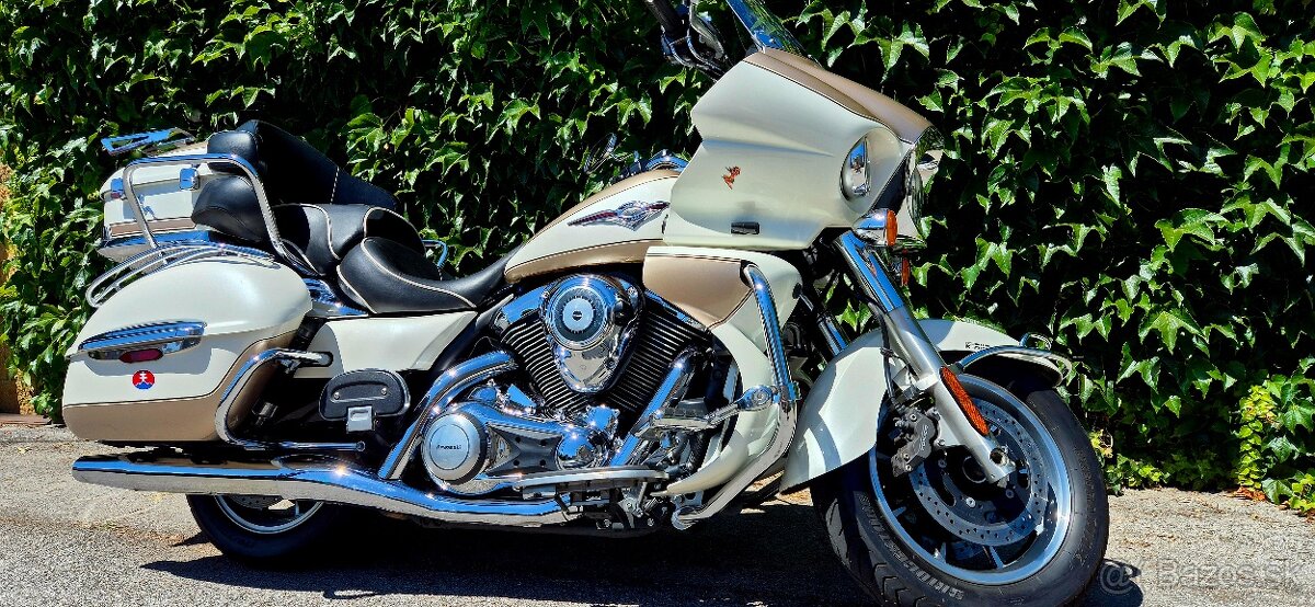 Kawasaki VN 1700 VOYAGER - 4