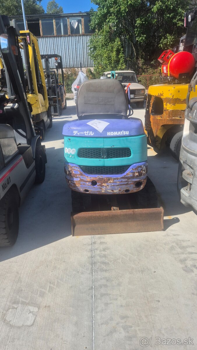 Na predaj KOMATSU Minibager PC03-2F - 4