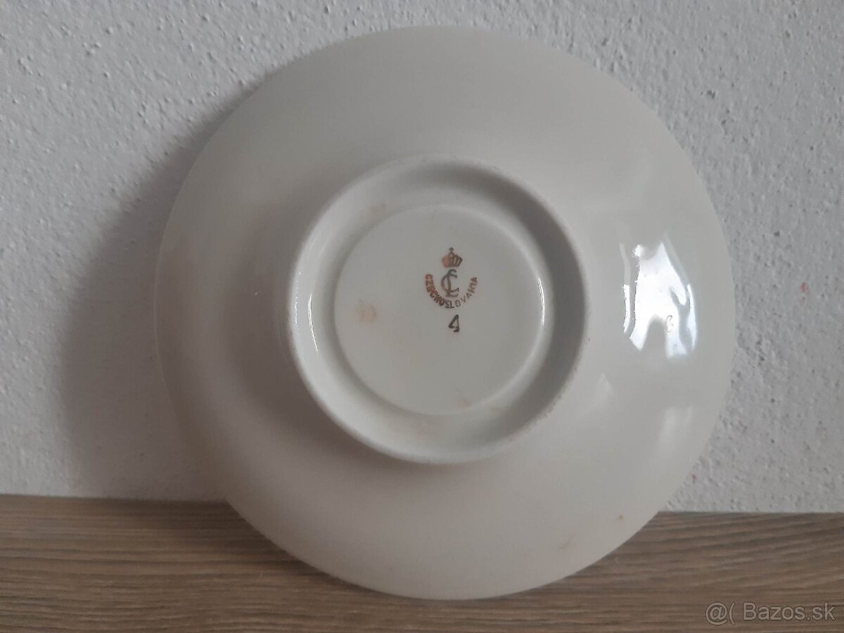 porcelánové tanieriky Made in Czechoslovakia podšálky - 4