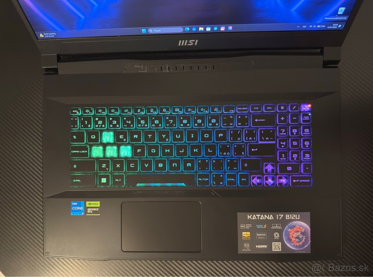MSI Katana 17 B12U – i5, RTX 3050, 16 GB RAM - 4