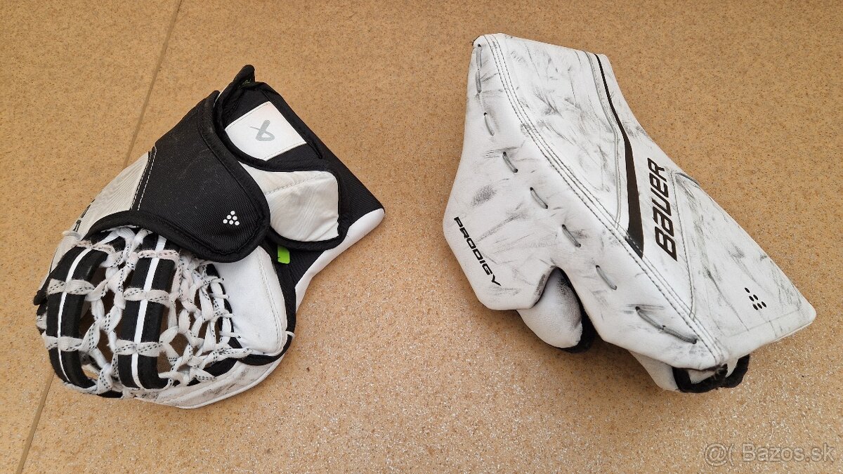 Brankárska lapačka a vyrážačka Bauer YTH - 4