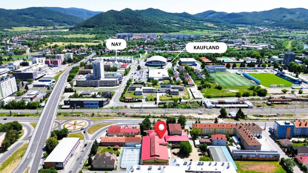 PREDAJ | Obchodný priestor FAMM | 1600 m² v centre kom. zóny - 4