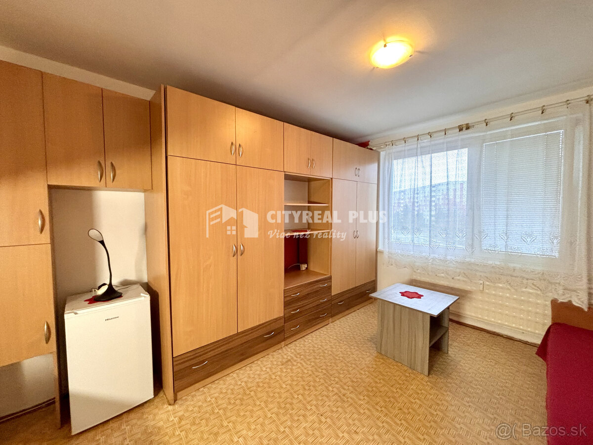 Ponúkame Vám na prenájom garsónku v meste Nové Zámky - 4