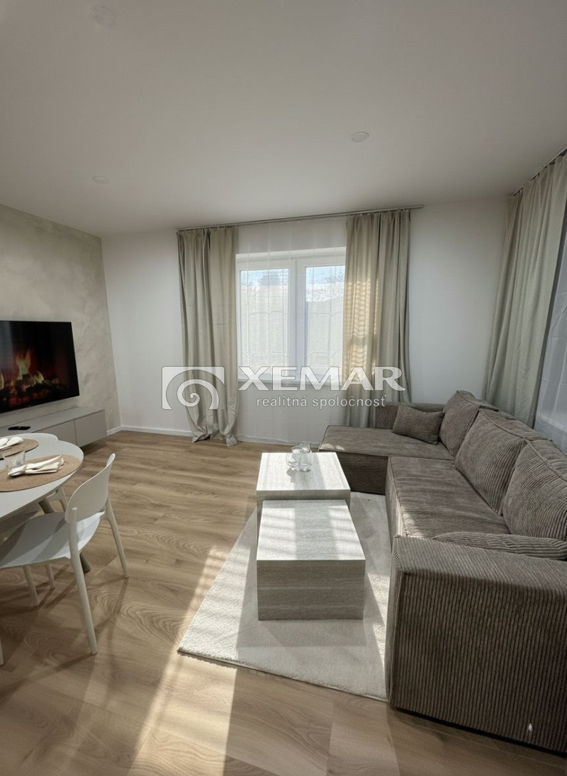 Prenájom 2 izbový byt Banská Bystrica - 4