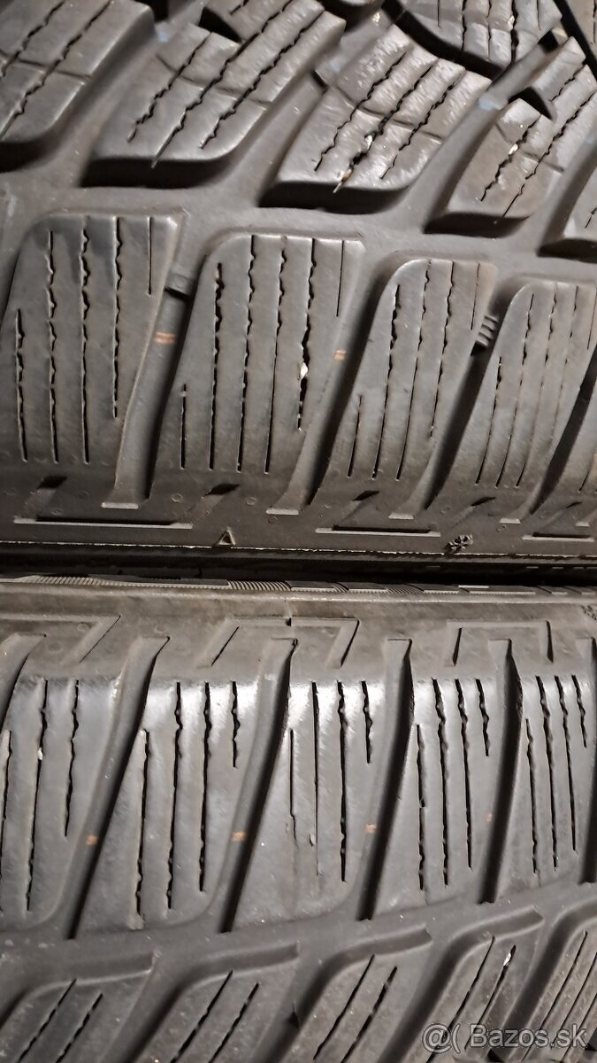 Predám 2ks jazdené zimné 235/45r18-98V Fulda - 4