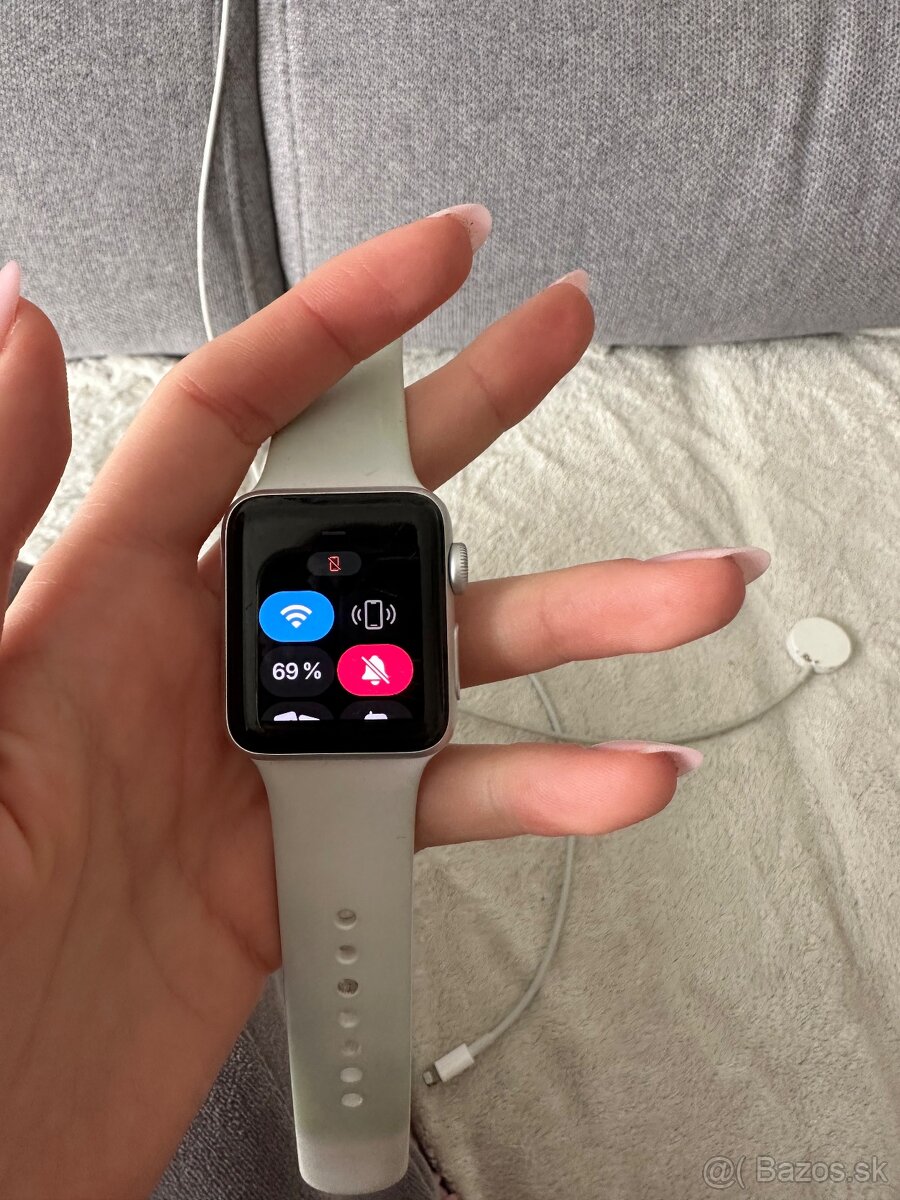 Apple watch hodinky - 4