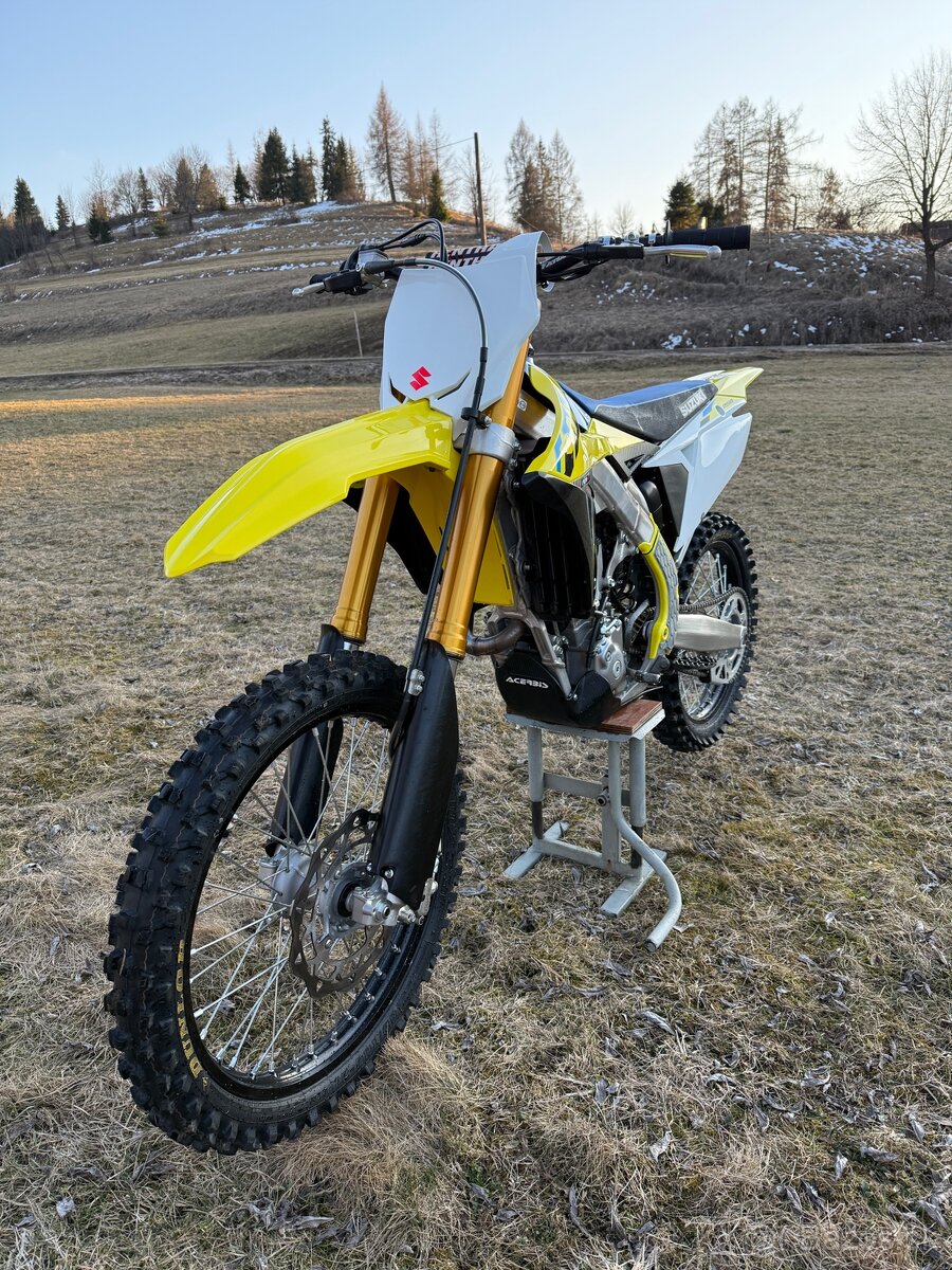 Suzuki RMZ 250