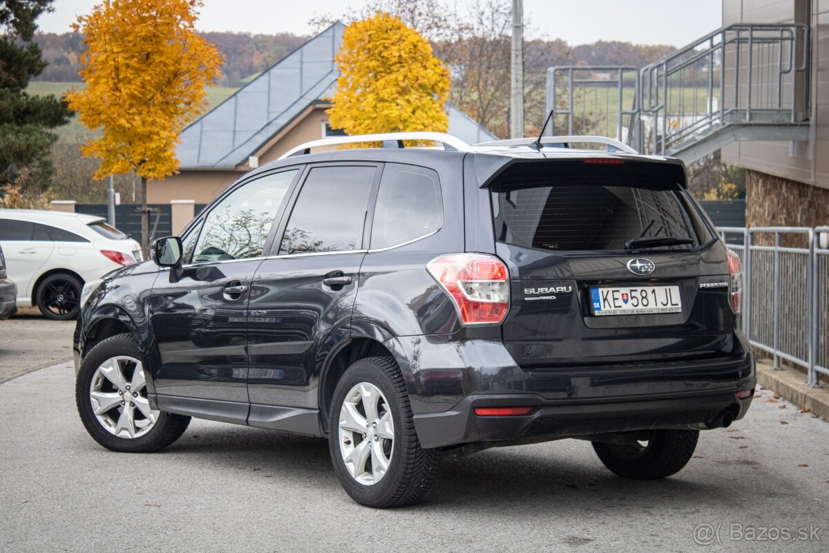 Subaru Forester 2.0i Comfort CVT, rok 12/2014 - 4