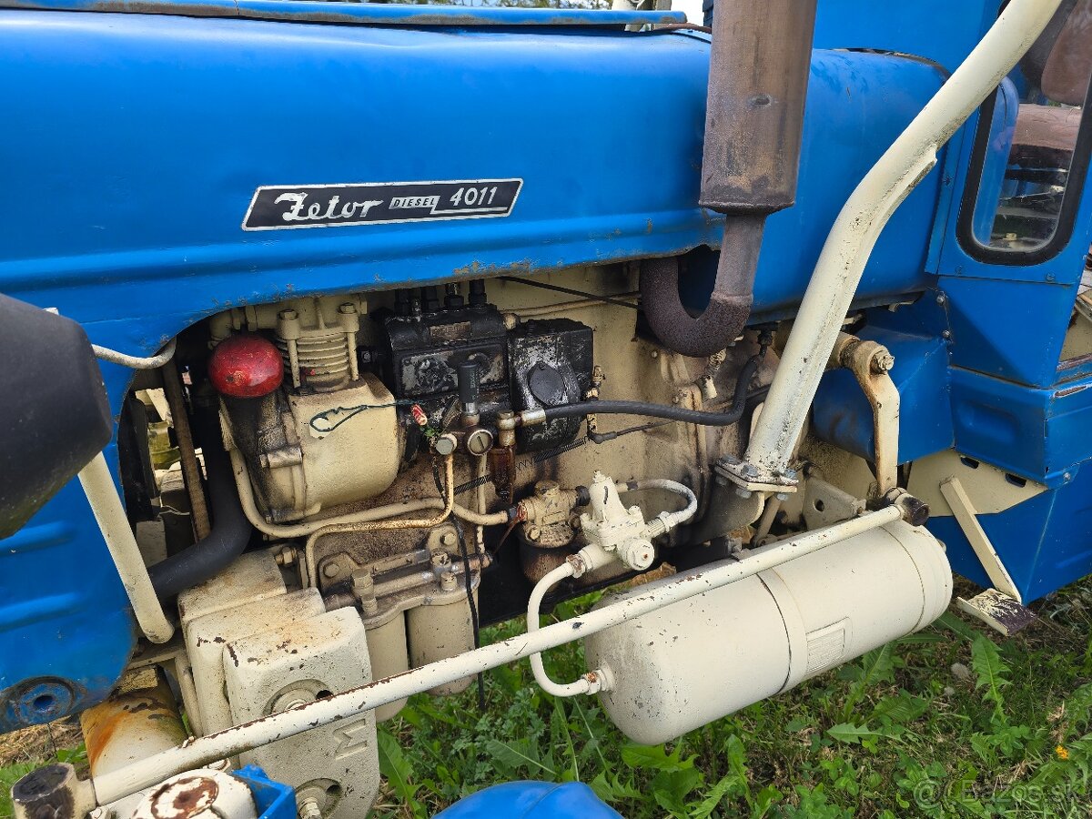 Zetor 4011 + Prúslušenstvo a Náhradné diely - SPZ - 4
