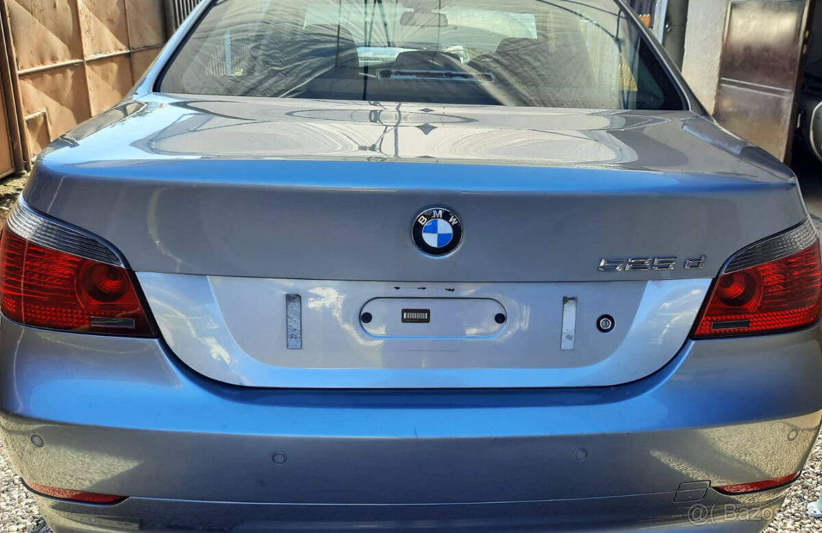 kufor, nárazník BMW E60, E61 - a08/7 silbergrau metalic - 4