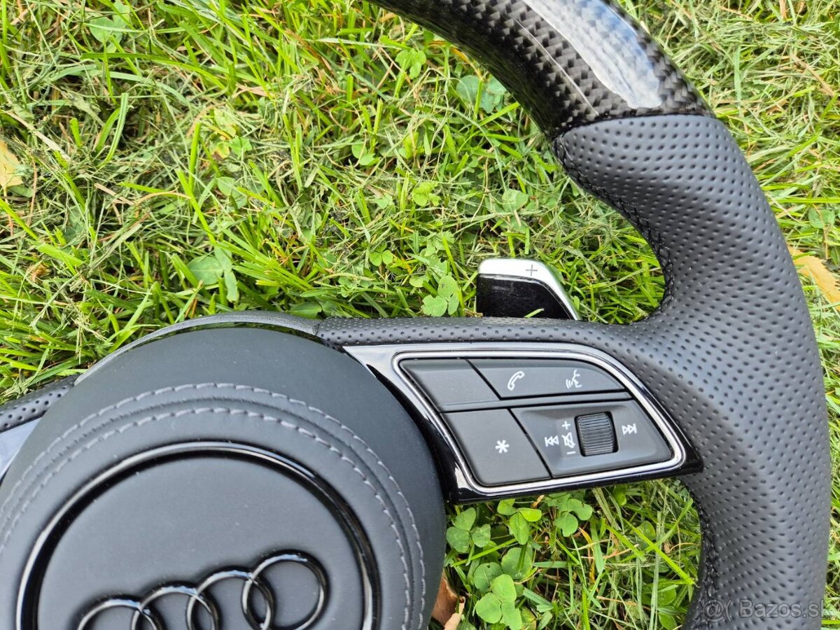 AUDI VOLANT KARBONOVY RS ZKOSENY s airbagom - 4